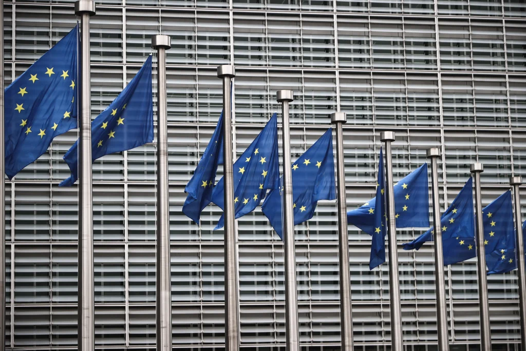 Κομισιόν: Έκτακτα μέτρα για ενέργεια, μεταφορές και ασφάλεια λόγω εξελίξεων σε Ιράν και Μέση Ανατολή