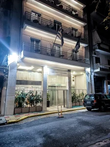 Τραγικό τέλος για 15χρονο μαθητή στο κέντρο της Αθήνας