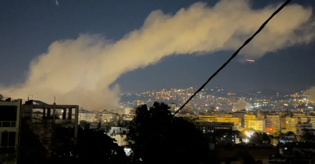 Μέση Ανατολή: Το Ισραήλ σφυροκοπά τη Βηρυτό