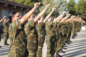 Ανακοίνωση ΓΕΣ: Πότε ξεκινάει η στράτευση των γυναικών