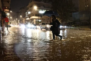 Κακοκαιρία ERMINIO: Στη 1 τα ξημερώματα «χτυπάει» την Ελλάδα – Η εξέλιξη των φαινομένων ώρα με την ώρα
