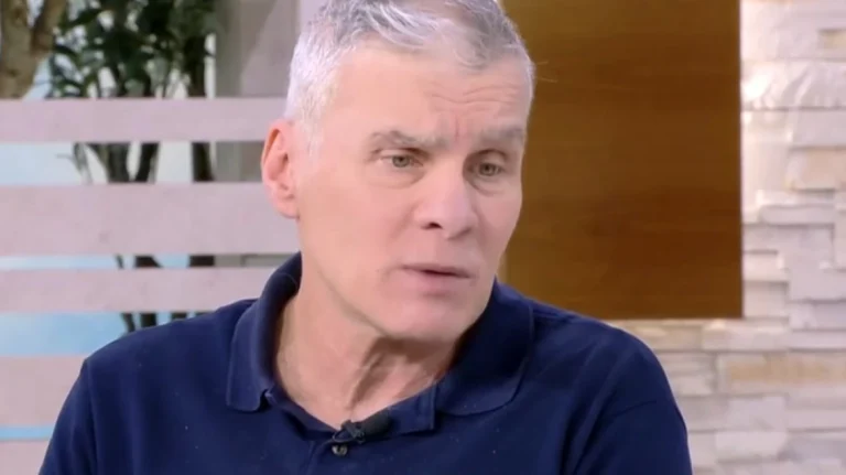 «Φοβάμαι για τη ζωή μου»: Καθηγητής καταγγέλλει επιθέσεις, εκφοβισμό και συκοφαντία στο σχολείο