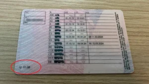 Δίπλωμα οδήγησης: Η νέα διαδικασία από σήμερα (4/3) – Τι ισχύει για ηλικιωμένους οδηγούς