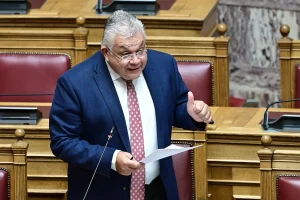 Νίκος Παπαϊωάννου: Κάμερες σε όλους τους κοινόχρηστους χώρους των ΑΕΙ – Τι αλλάζει στα πανεπιστήμια