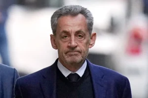 Στο Εφετείο ξανά ο Νικολά Σαρκοζί για την υπόθεση χρηματοδότησης από το καθεστώς Καντάφι