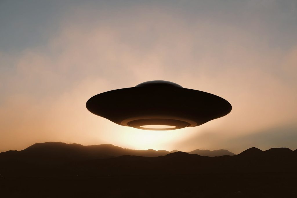 Aliens.gov: Τι ετοιμάζει ο Λευκός Οίκος;