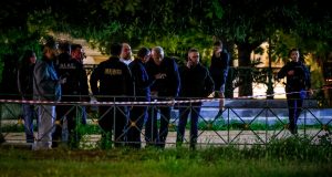 Άγιος Δημήτριος: Ραγδαίες εξελίξεις – Προσαγωγή 20χρονου για τη δολοφονία 25χρονου