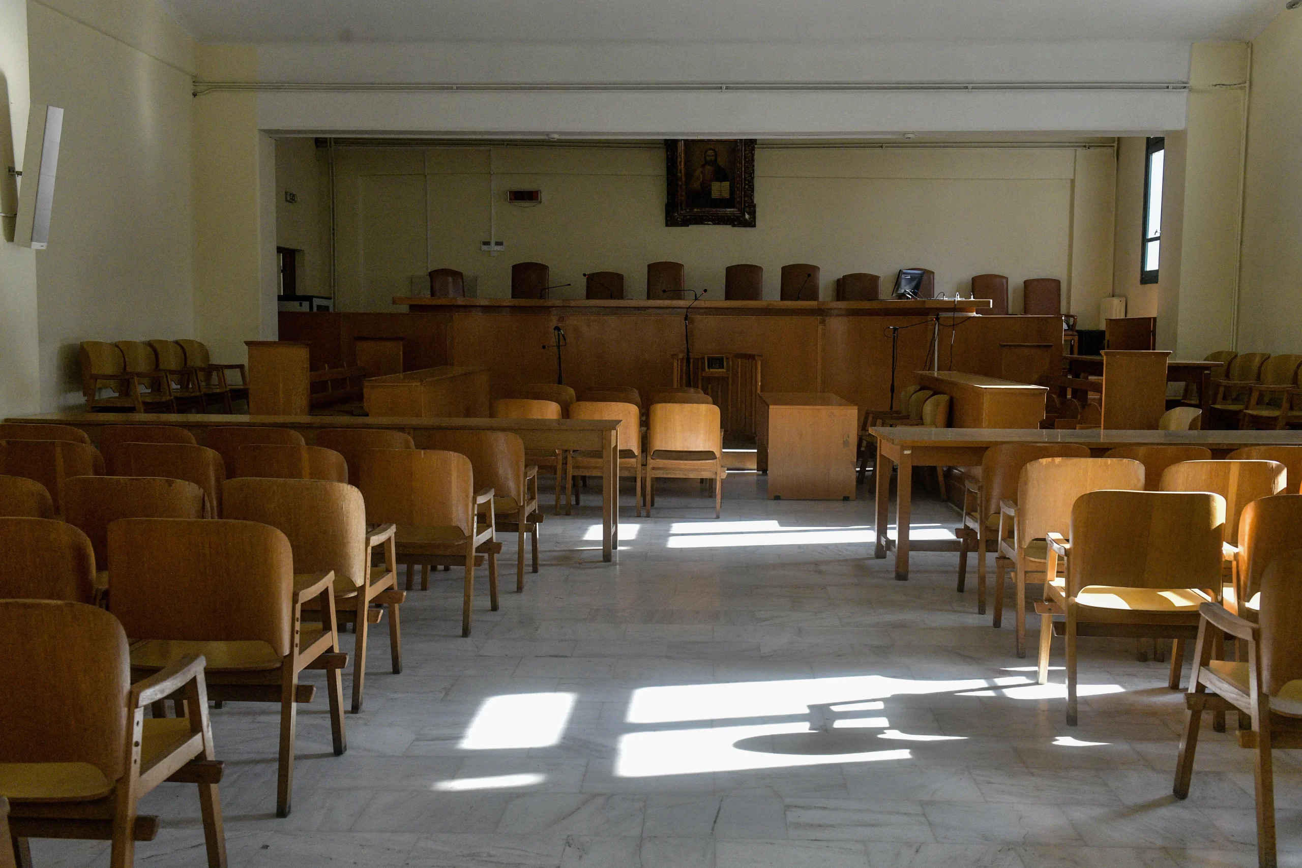 Αμπελόκηποι: Αναβολή στη δίκη για το παράνομο γηροκομείο – Στις 6 Μαΐου στο εδώλιο η 72χρονη