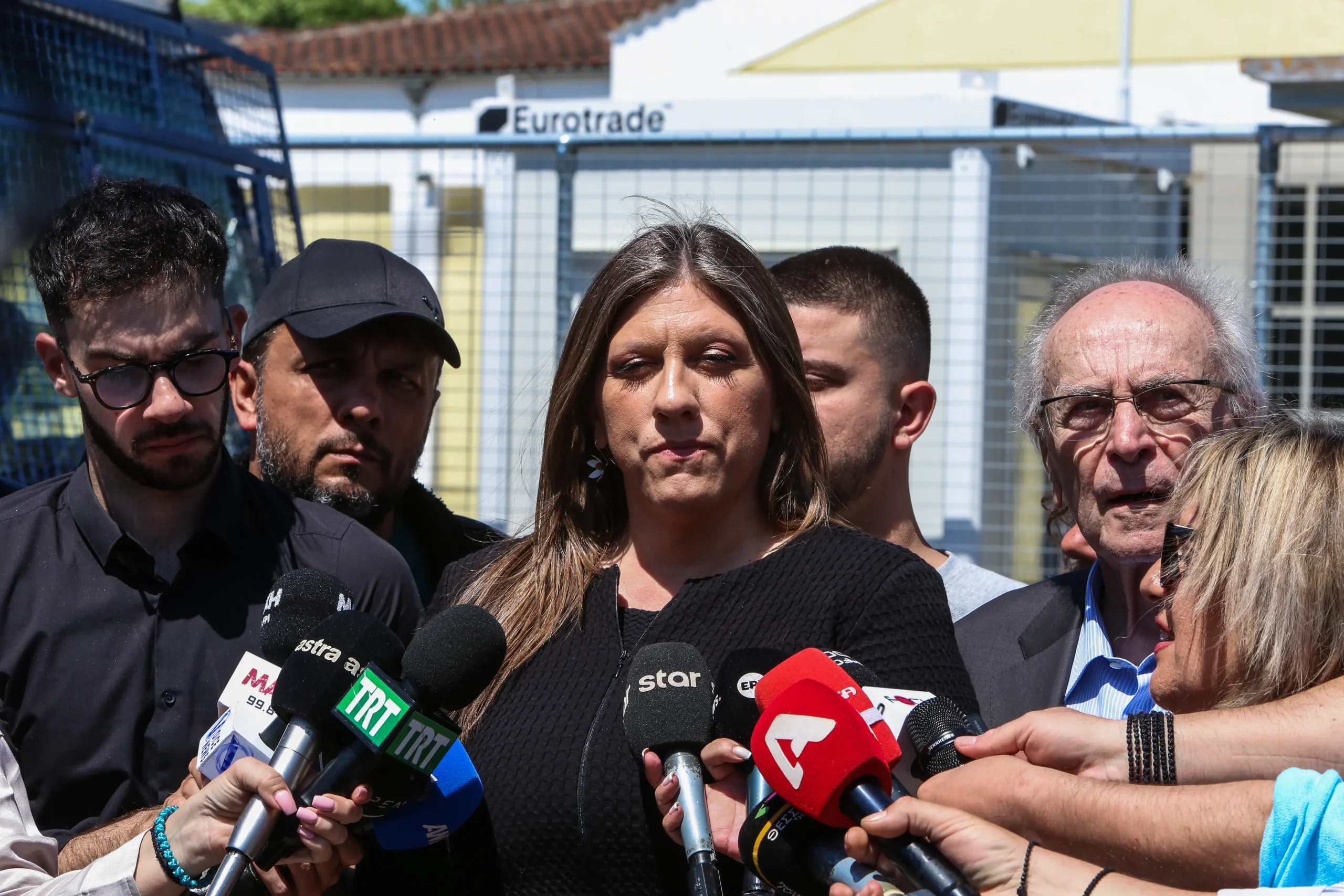 Τέμπη: Συνεχίζεται σήμερα (28/4) η δίκη – Διακοπή 30 ημερών για εργασίες στην αίθουσα