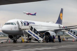 Γερμανία: Χάος στις πτήσεις λόγω απεργίας στη Lufthansa
