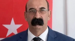 Viral στην Τουρκία: Το μουστάκι πολιτικού «έριξε» το ίντερνετ