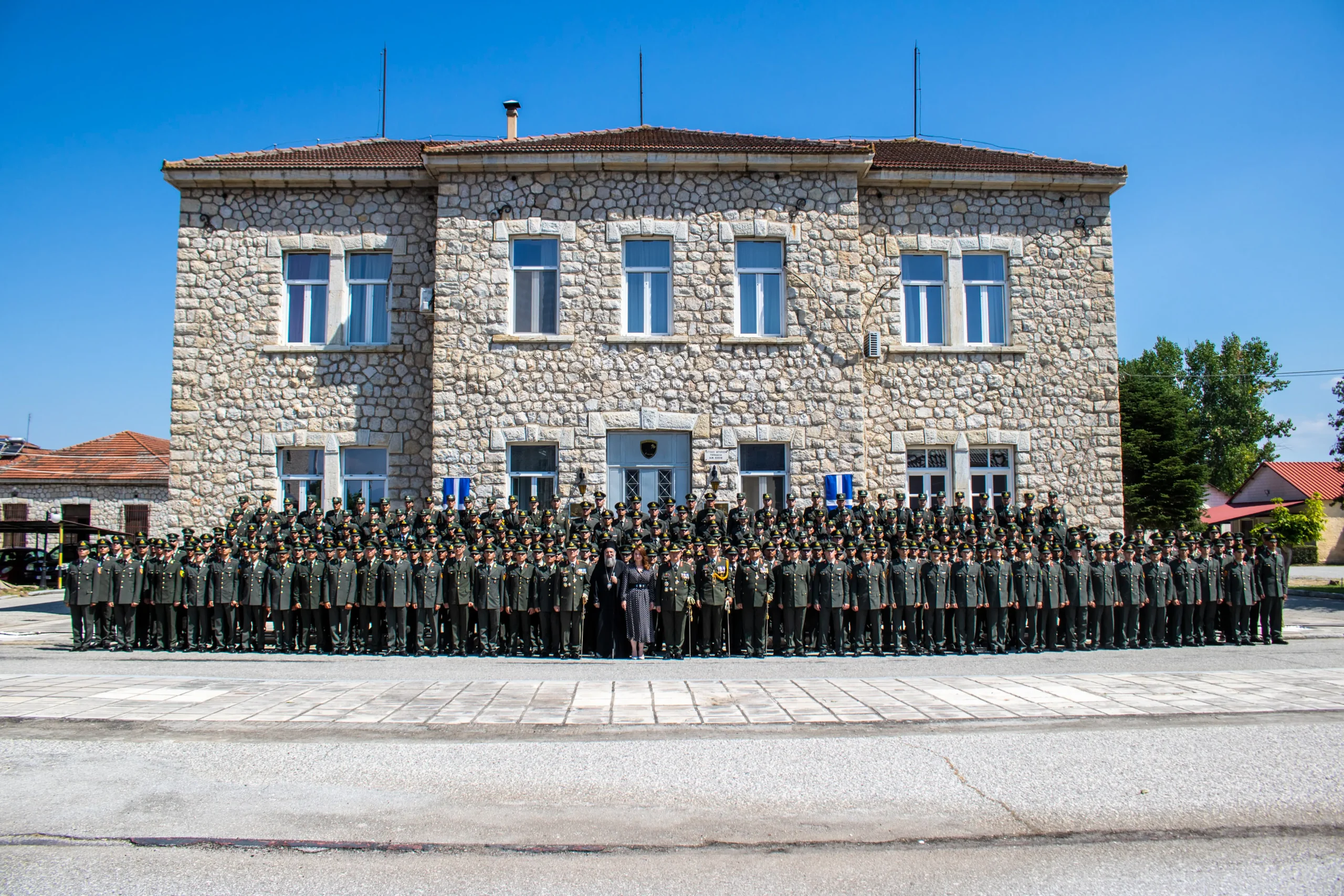 Σχολή Μονίμων Υπαξιωματικών: Προσλήψεις 285 ατόμων – Ποιοι μπορούν να κάνουν αίτηση