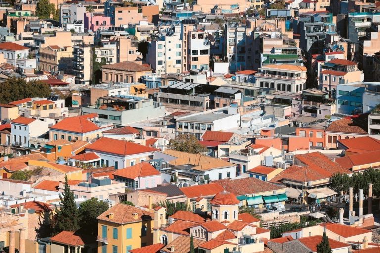 «Εξπρές» εξώσεις από 1η Μαΐου: Τι αλλάζει για ιδιοκτήτες και ενοικιαστές