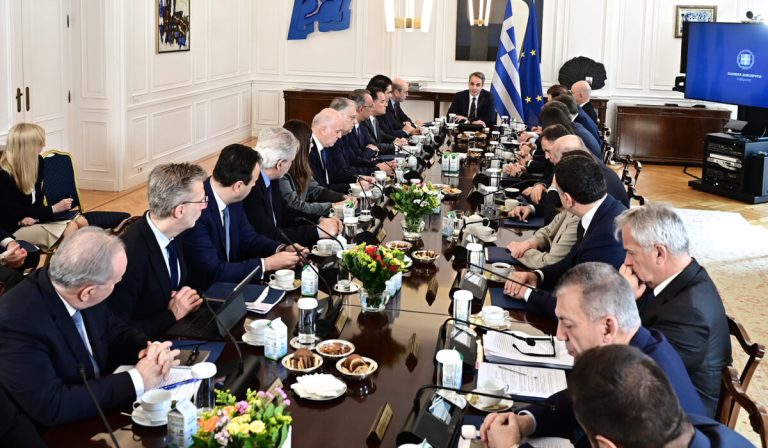Σήμερα οι ανακοινώσεις για τον ανασχηματισμό της κυβέρνησης