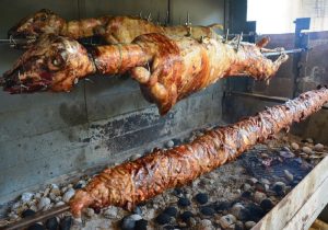 Με τι καιρό θα ψήσουμε τον οβελία την Κυριακή του Πάσχα