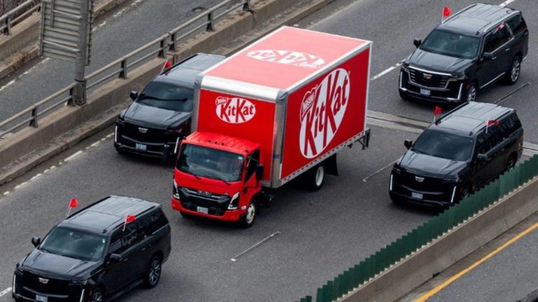 Η KitKat απαντά στην κλοπή 12 τόνων σοκολάτας με VIP συνοδεία – Το βίντεο που έγινε viral