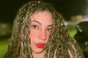 Σοκ από τη δολοφονία 17χρονης influencer – Βρέθηκε αποκεφαλισμένη