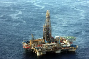 Ιόνιο: Υπογράφεται αύριο (15/4) η σύμβαση για ερευνητική γεώτρηση – Νέα δεδομένα για υδρογονάνθρακες στην Ελλάδα