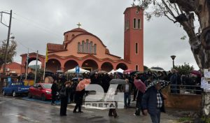 Δαφνές: Το τελευταίο αντίο στην 43χρονη Ελευθερία που δολοφονήθηκε από τον πρώην σύντροφό της