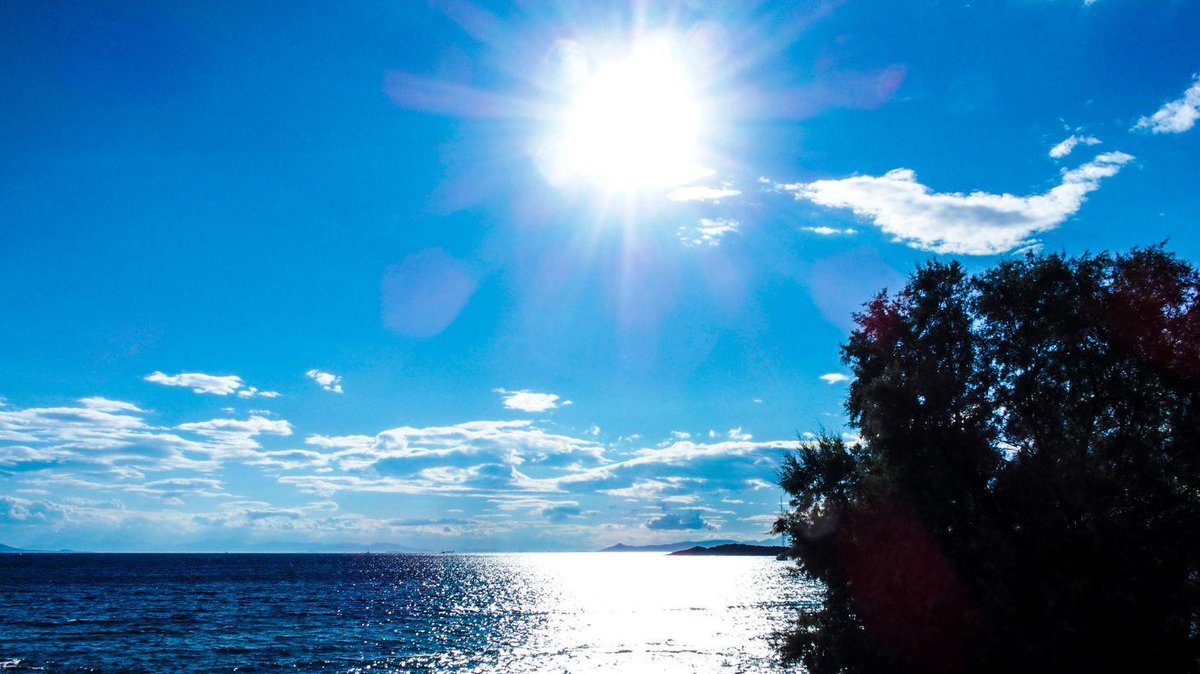 Καιρός 26 Απριλίου: Επιστρέφει σήμερα η άνοιξη – Ηλιοφάνεια και άνοδος θερμοκρασίας