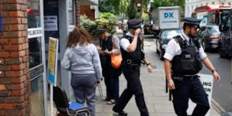 Λονδίνο: Δύο τραυματίες από επίθεση με μαχαίρι