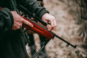 Τρίκαλα: Άνδρας απειλούσε να σκοτώσει συγγενή του