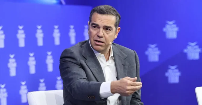 Τσίπρας από Δελφούς: “Έρχομαι ξανά στην πολιτική για να είμαι χρήσιμος για τη χώρα μου”