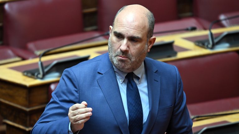 Μαρκόπουλος για πτυχίο: “Έχω τίτλο από το ΕΑΠ”