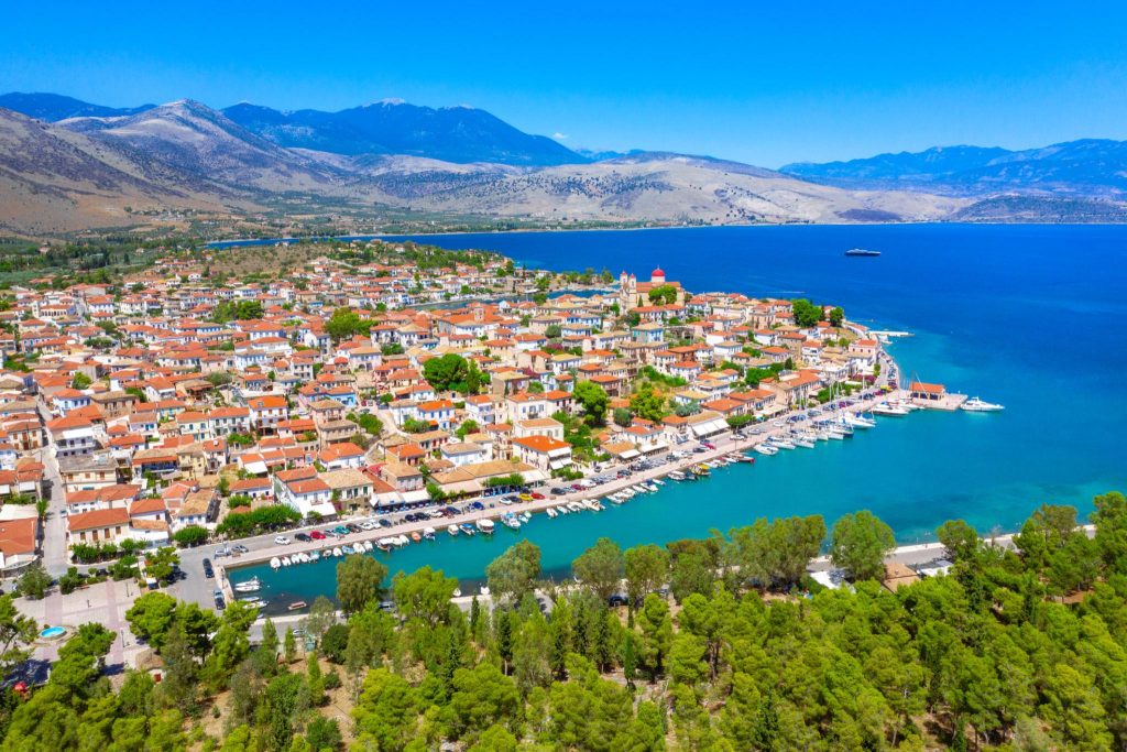 Τριήμερο Πρωτομαγιάς: 5 αποδράσεις δίπλα στην Αθήνα – Δες πόσο θα σου κοστίσουν