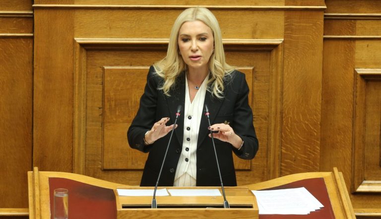 Σέρρες: Απειλή για βόμβα στο γραφείο της Φωτεινή Αραμπατζή – Έληξε ο συναγερμός