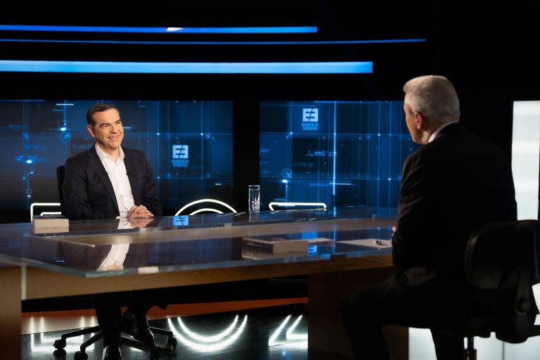 Δείτε ολόκληρη την συνέντευξη του Αλέξη Τσίπρα στον Νίκο Χατζηνικολάου