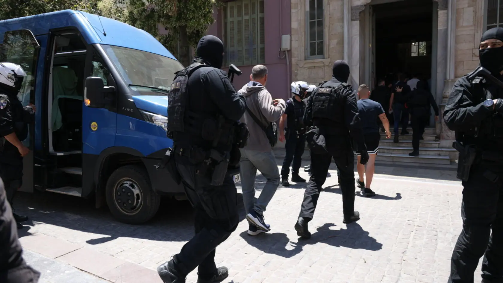 Κρήτη: Στο αυτόφωρο οι τέσσερις για την κομπίνα με τα «δανεικά» πρόβατα