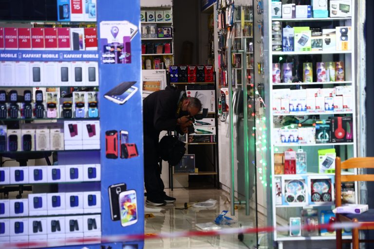 Πυροβολισμοί στα Πατήσια: Βίντεο από την καταδίωξη των δραστών