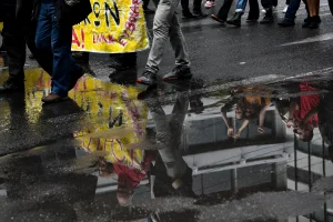 «Φτάνει πια»: 24ωρη απεργία και συγκέντρωση στην πλατεία...