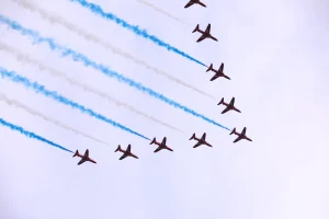 Air Show στο Φάληρο: Rafale και Red Arrows εντυπωσιάζουν στον ουρανό της Αθήνας