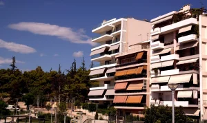 Στέγη για νέα ζευγάρια: τα έξοδα που πρέπει...