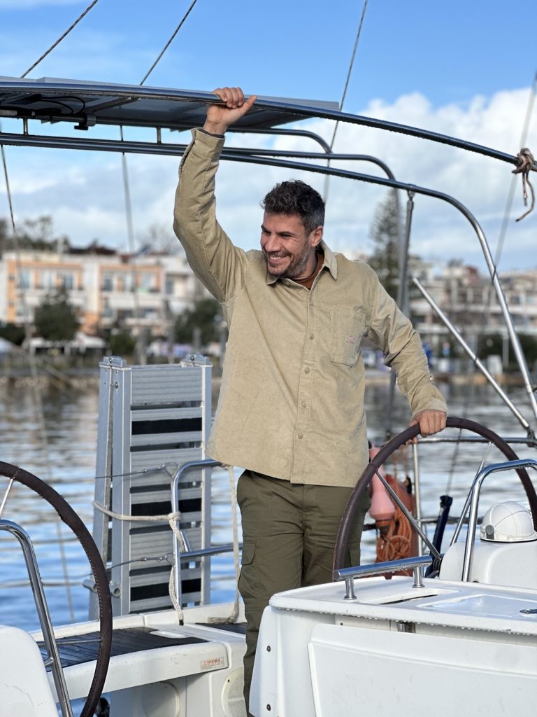 «Akis’ Food Tour»: Ο Άκης Πετρετζίκης ανακαλύπτει τις γεύσεις της Πρέβεζας