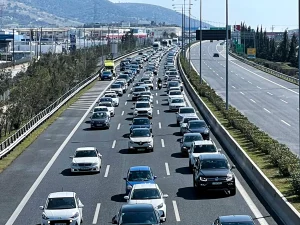 Κυκλοφοριακές αλλαγές στην Αττική Οδό: Κλείνει έξοδος προς...