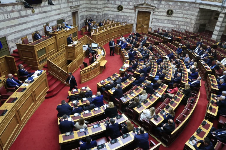 Βουλή: Κατατέθηκε το νέο νομοσχέδιο για τις κληρονομιές – Τι αλλάζει