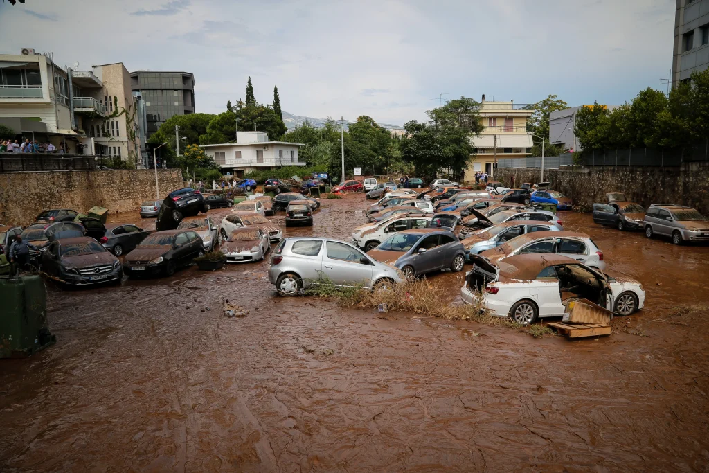 Κρατική Αρωγή: Η μεγάλη αλλαγή που φέρνει πιο γρήγορες αποζημιώσεις για χιλιάδες πληγέντες