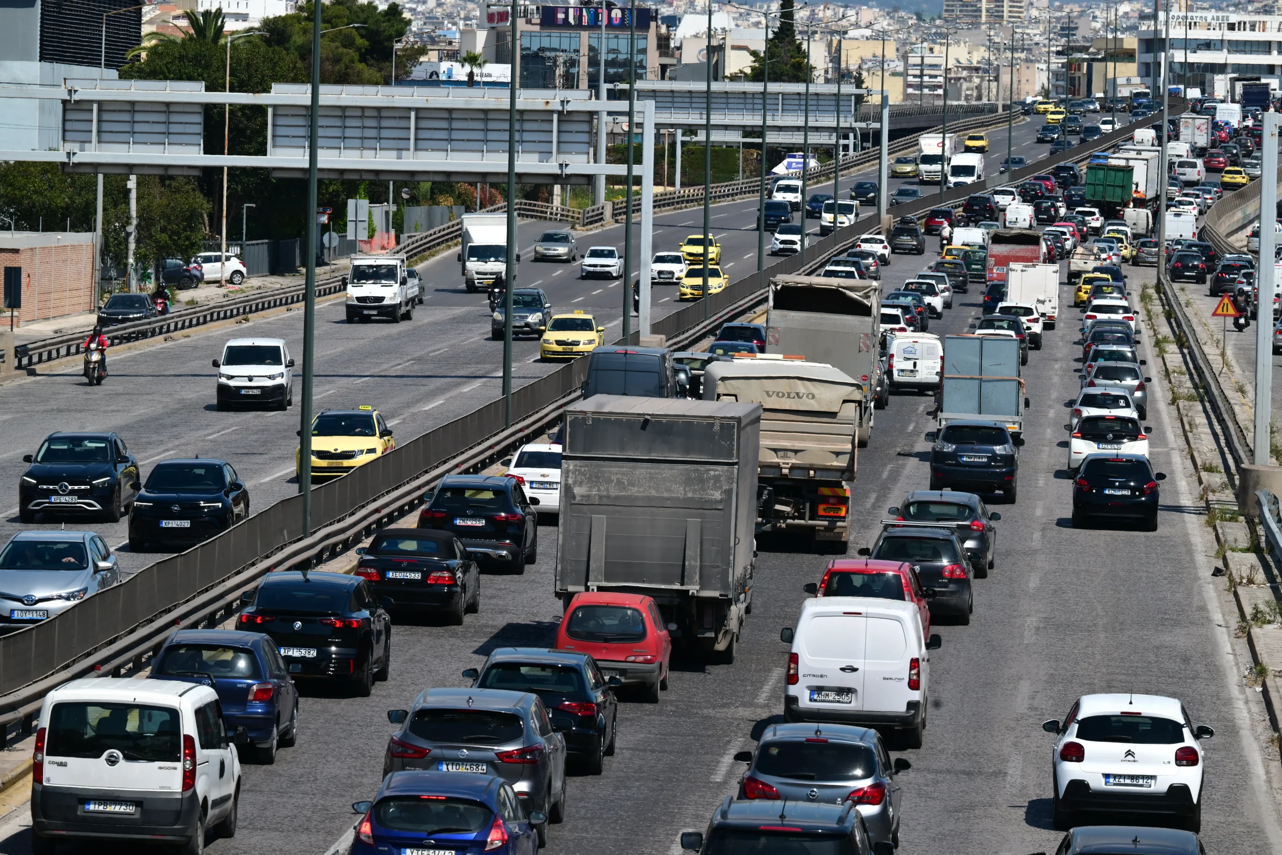 Μεταχειρισμένα: Ένα στα δύο αυτοκίνητα έχει «πειραγμένα» χιλιόμετρα