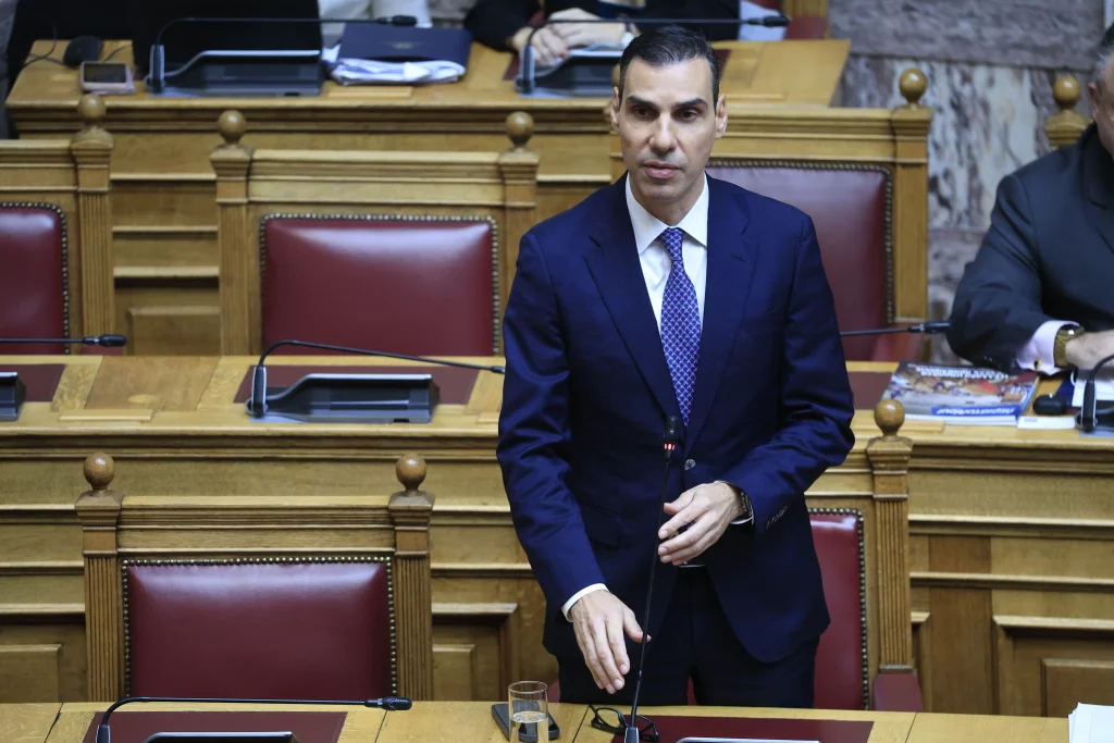 Θεμιστοκλέους: «Έρχονται προσλήψεις σε ιατρικό, επικουρικό και νοσηλευτικό προσωπικό»
