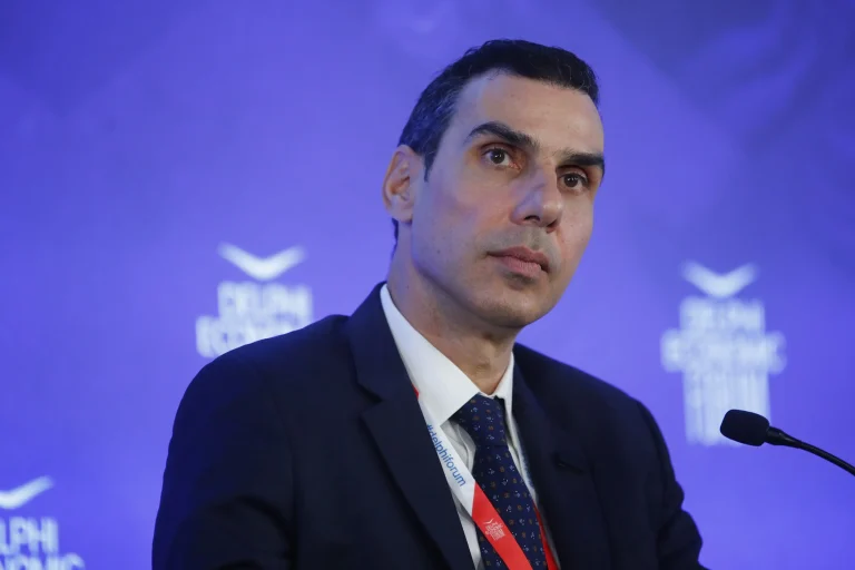 Θεμιστοκλέους για χανταϊό: «Απαιτείται στενή επαφή για αρκετή ώρα»
