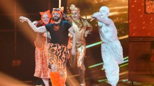 Eurovision 2026: Viral ο διερμηνέας που μπήκε στον ρυθμό του «Ferto» (Βίντεο)
