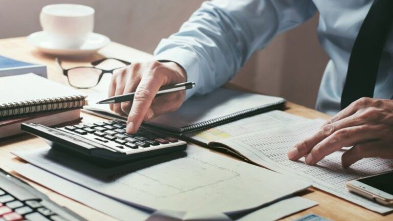 Αναδρομικά μισθωτών και συνταξιούχων: Δηλώσεις για τα έτη 2015-2024 και έως 48 δόσεις