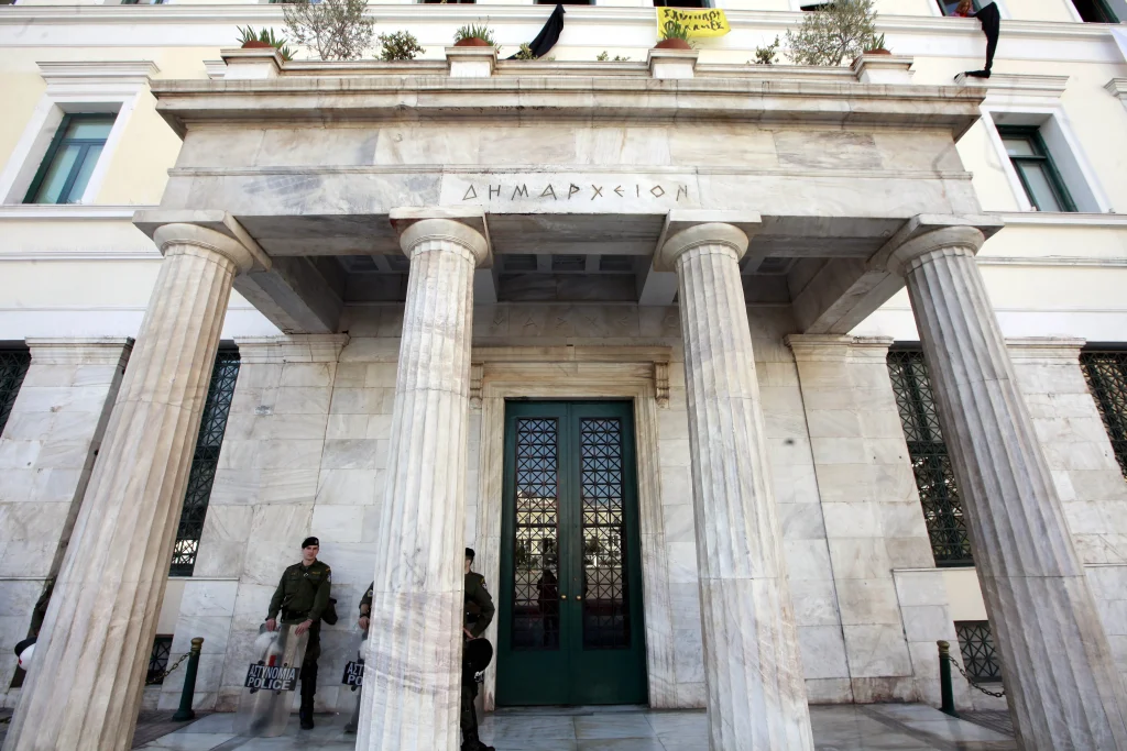 Δήμος Αθηναίων: Τελευταία ευκαιρία για 153 θέσεις εργασίας – Μέχρι αύριο (22/5) οι αιτήσεις