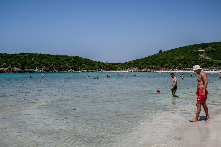 Καλοκαιρινή άδεια 2026: Πότε τη δικαιούστε, τι ισχύει με τις ημέρες και τι αλλάζει