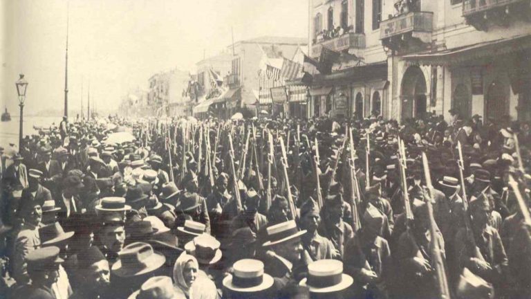 Η απόβαση του ελληνικού στρατού στη Σμύρνη