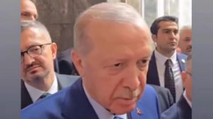 Viral ο Ερντογάν: «Περιμένω να μου πει η γυναίκα μου»