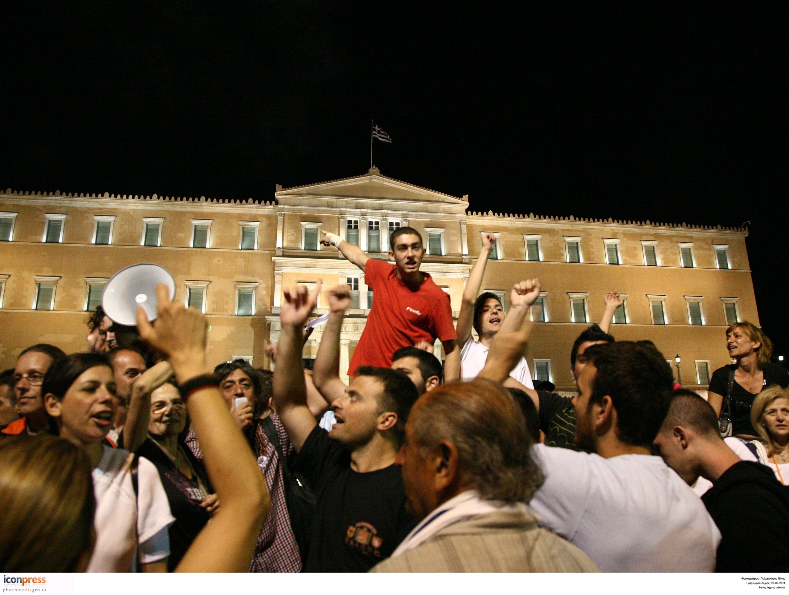 Η ημέρα που οι «Αγανακτισμένοι» κατέκλυσαν το Σύνταγμα